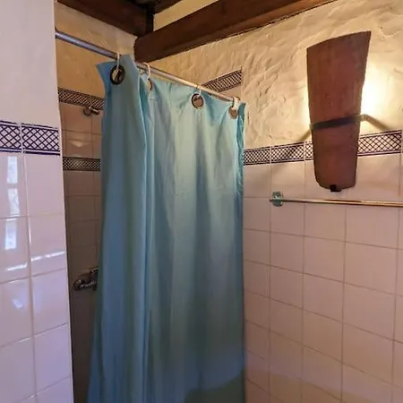 Riverlake House - Frente Ao E Com Jardim Сasa de vacaciones