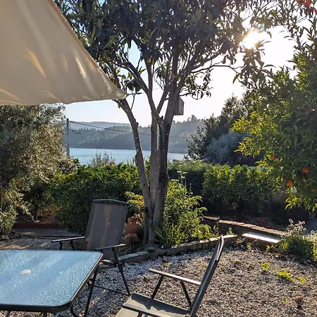 Сasa de vacaciones Riverlake House - Frente Ao E Com Jardim *