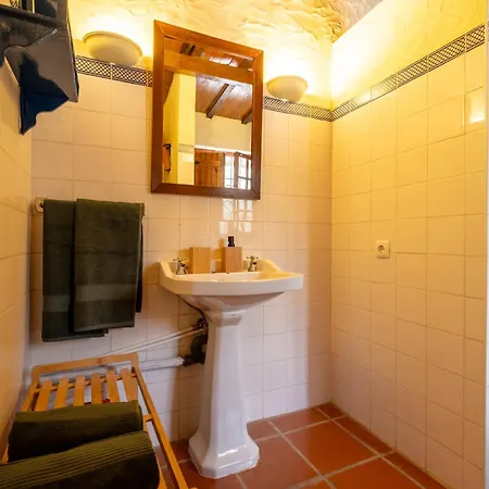 Riverlake House - Frente Ao E Com Jardim * Vila de Rei