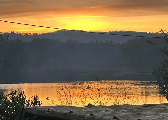 Riverlake House - Frente Ao E Com Jardim Nyaraló *